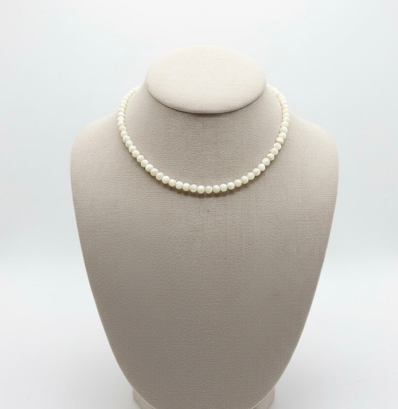 Merdi of Pearl Necklace